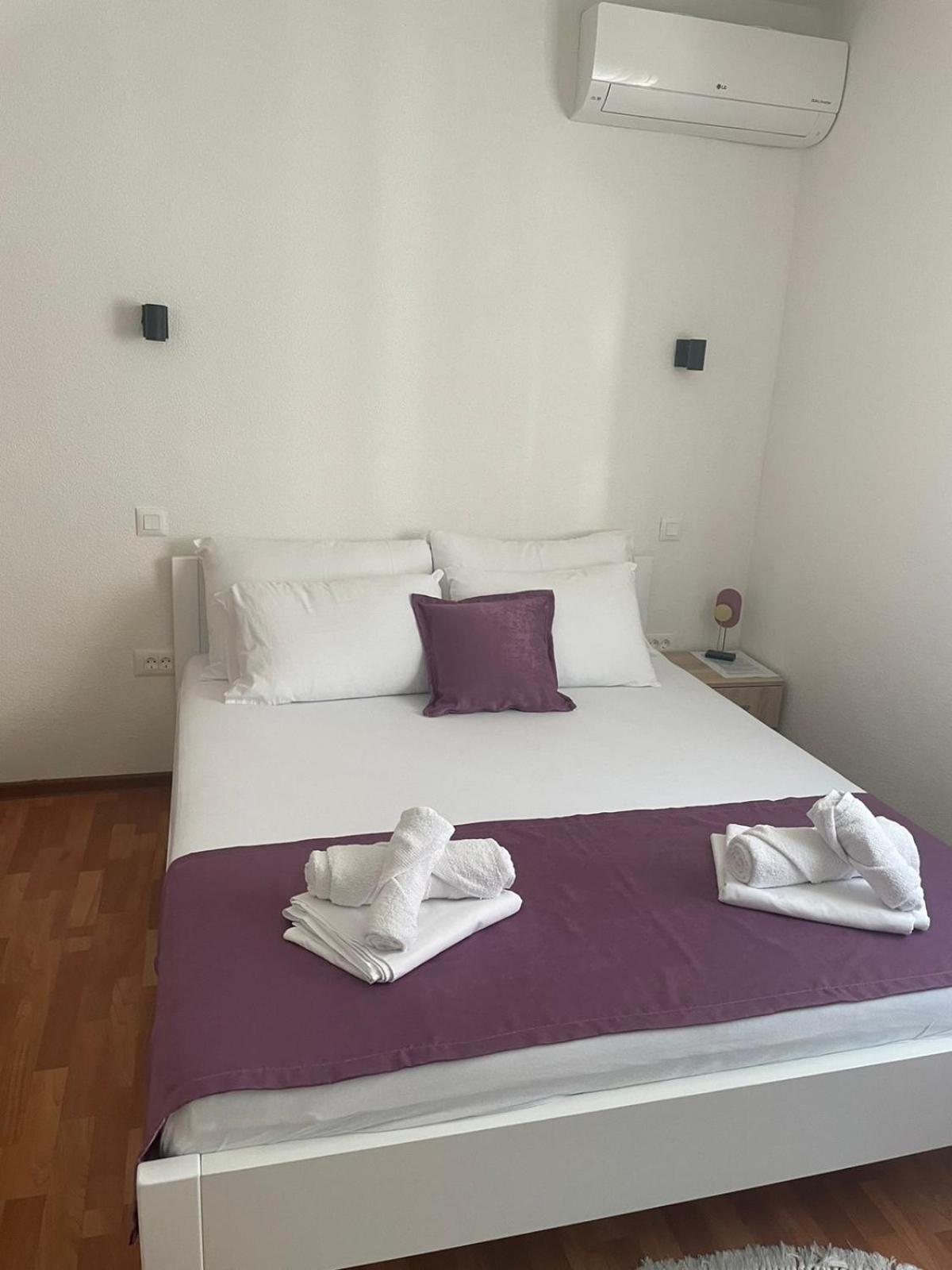 Senka * Neum